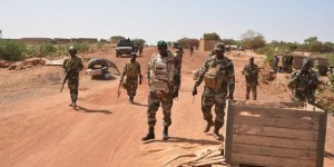 MALI : L’ARMÉE REPOUSSE UNE ATTAQUE À GOUNDAM (NORD)