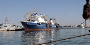 PÊCHE : DANS LES EAUX SÉNÉGALAISES, UN BATEAU-USINE RUSSE SÈME LE TROUBLE