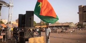 BURKINA FASO : DES ORGANISATIONS MANIFESTENT LEUR SOUTIEN À LA TRANSITION ET À L’ARMÉE